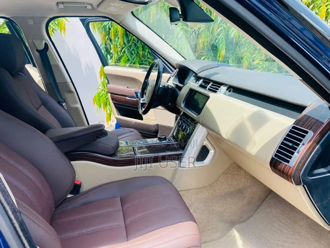 Land Rover Range Rover Vogue 2016 Blue
