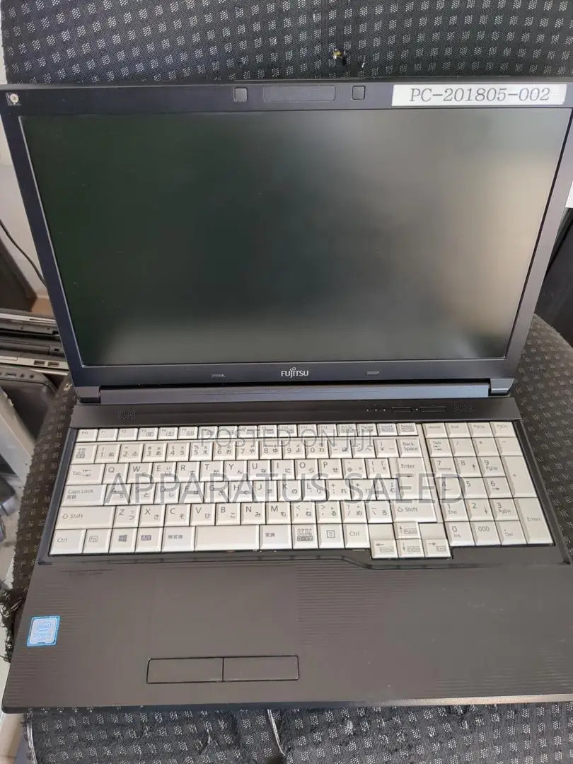 Laptop Fujitsu Lifebook A557 4GB Intel Core i5 HDD 320GB