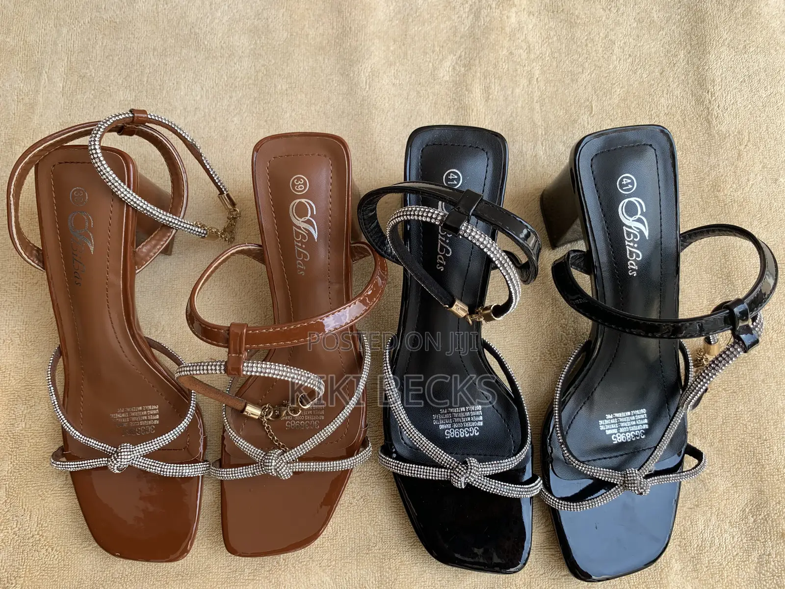 Ladies Heels With Adjustable Straps And Buckle