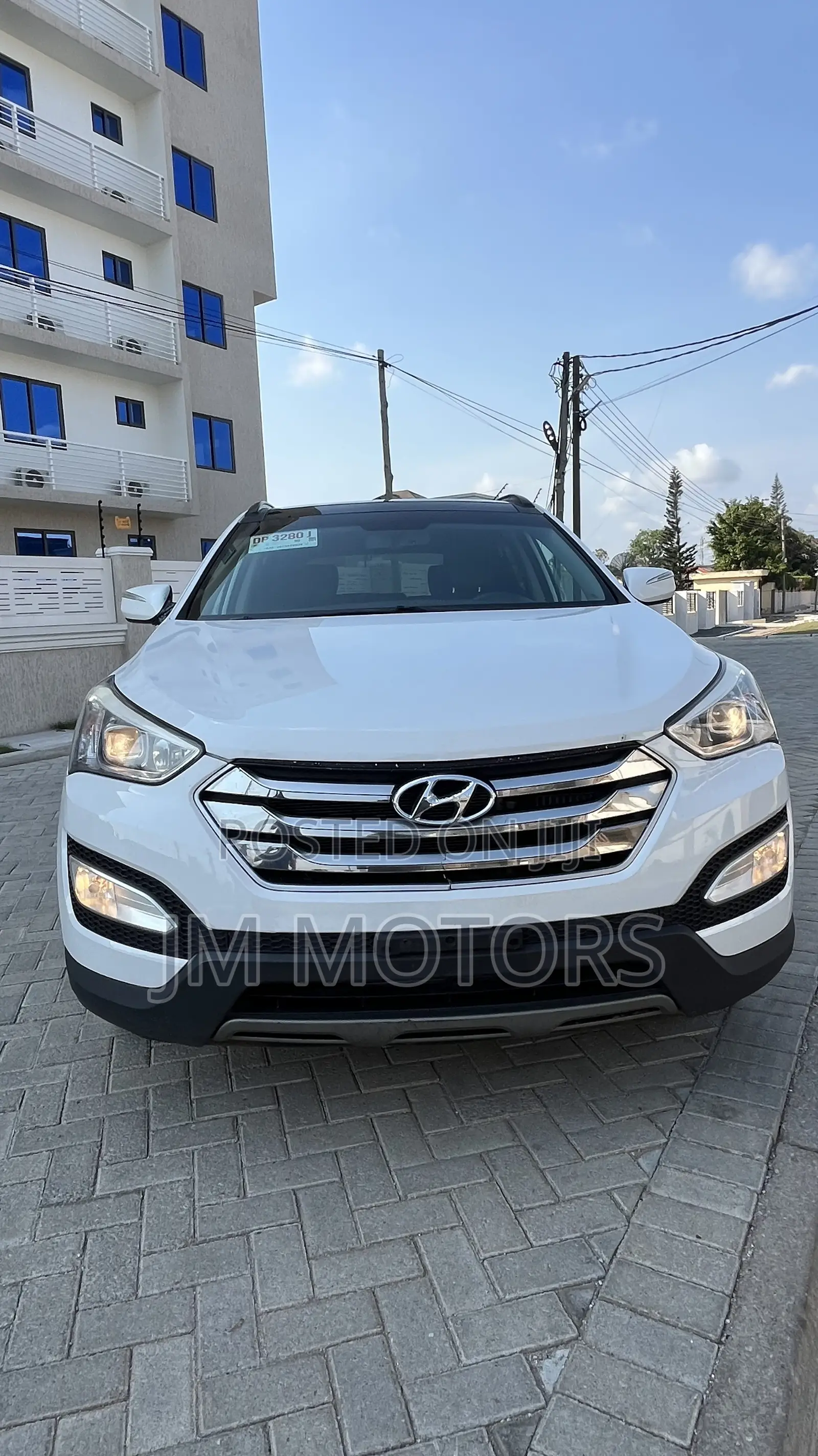 Hyundai Santa Fe 2015 White