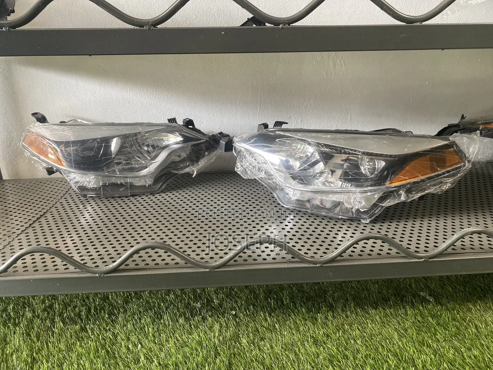 Corolla 2014,2015,2016 Headlight Pair