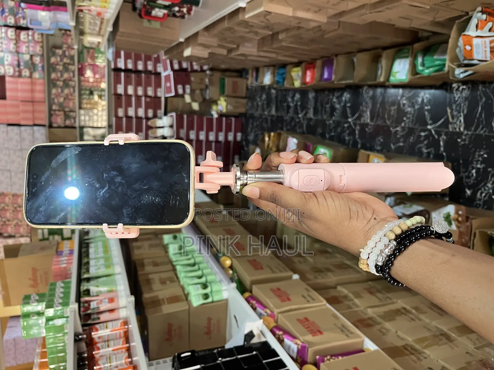 Selfie Stick With Light (Wholesale and Retail )