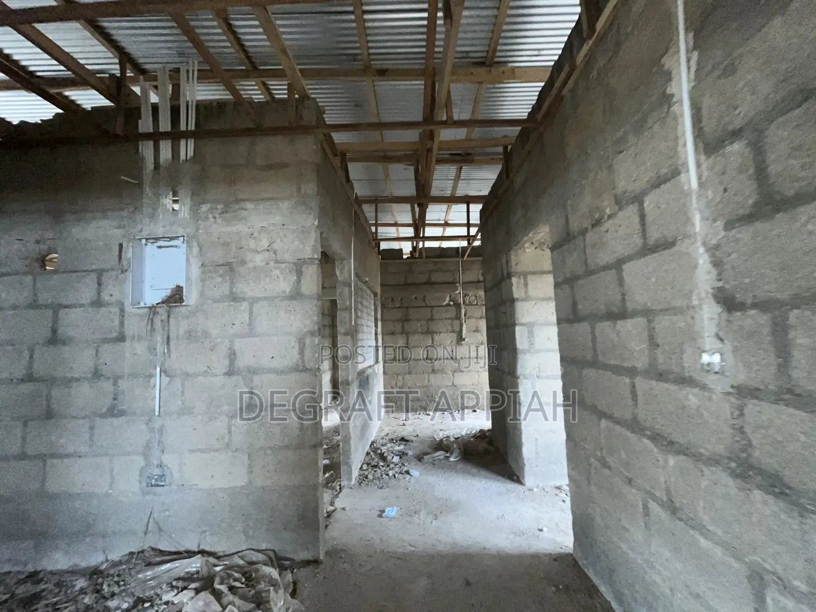 Semi Complete 4 Bedrooms House For Sale @ Akom