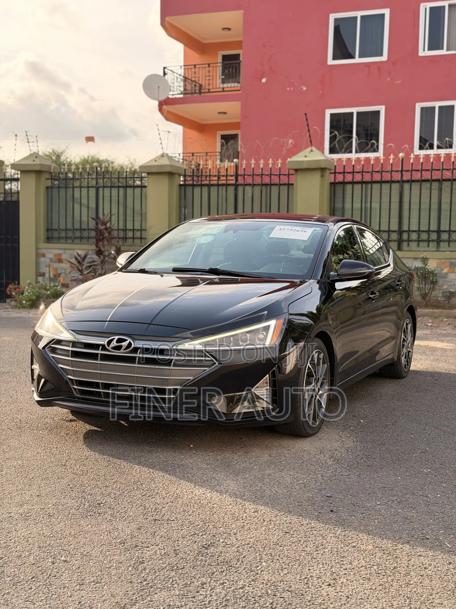 Hyundai Elantra Limited 2019 Black