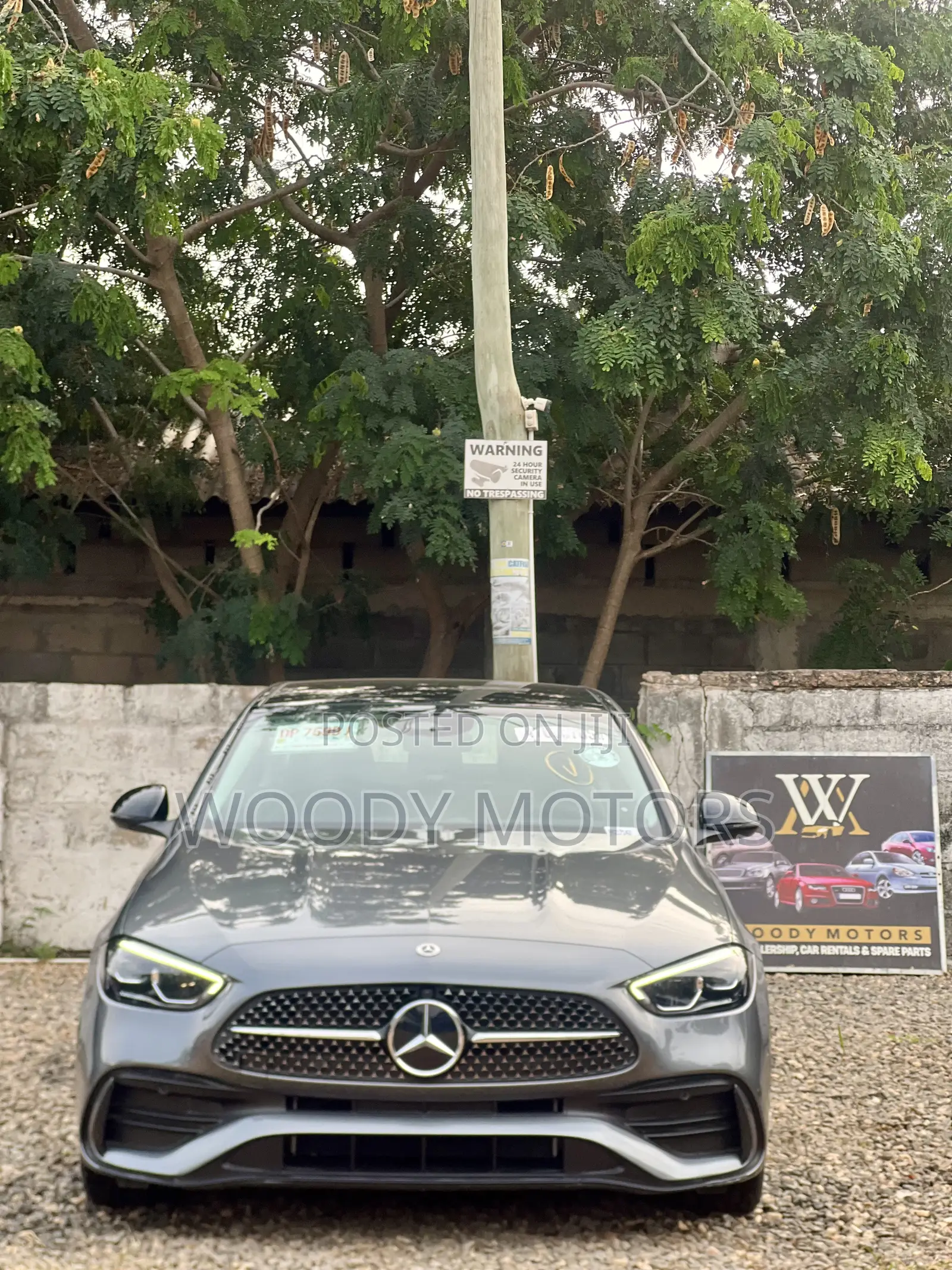 New Mercedes-Benz C300 2024 Gray