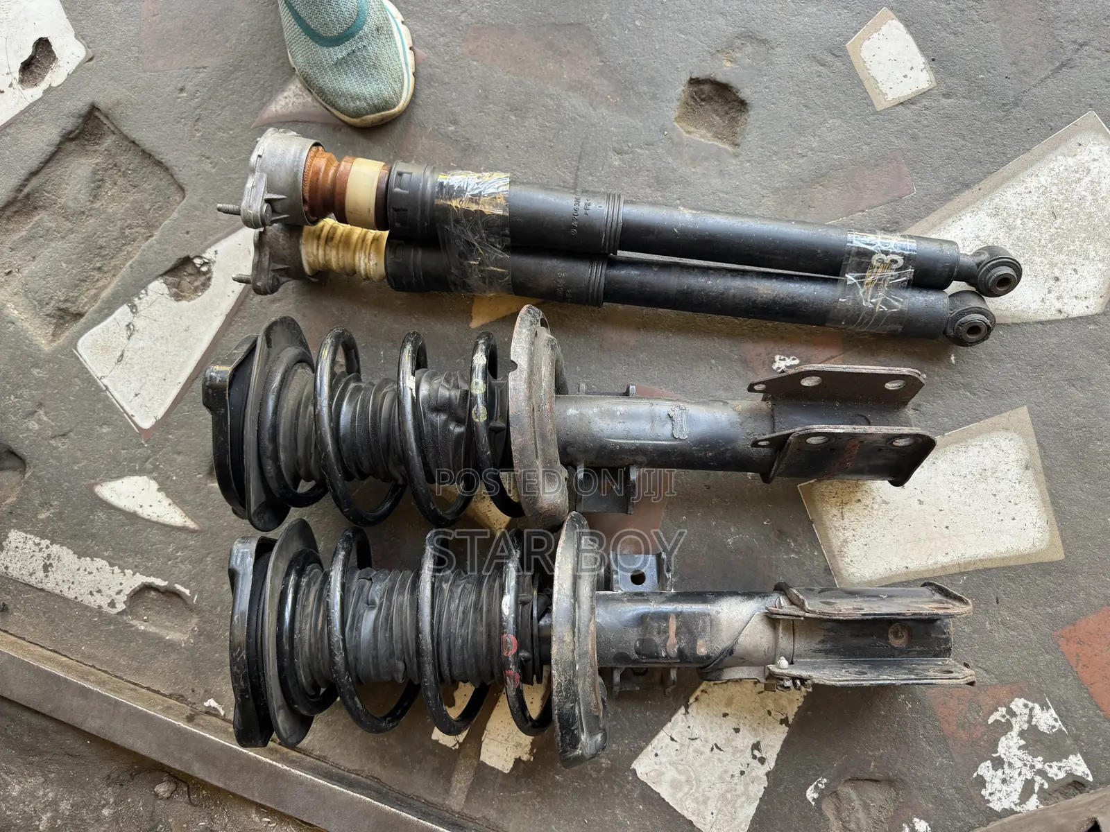 Mercedes Benz C300 Front Shocks 2004-2005