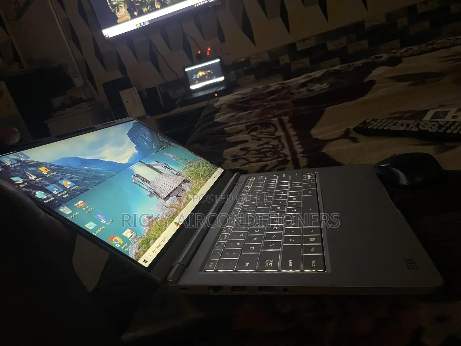 New Laptop Motile 8GB AMD Ryzen 5 SSD 256GB