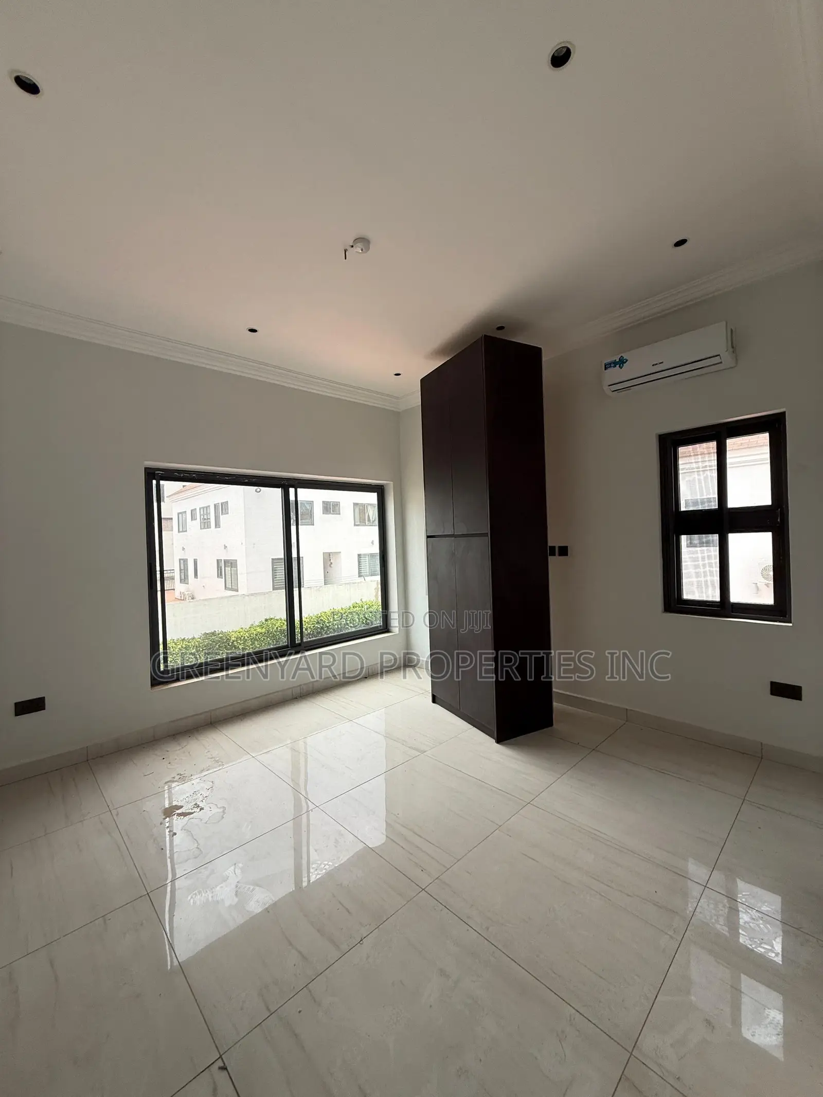 4bdrm House in Aviation, Adenta for rent