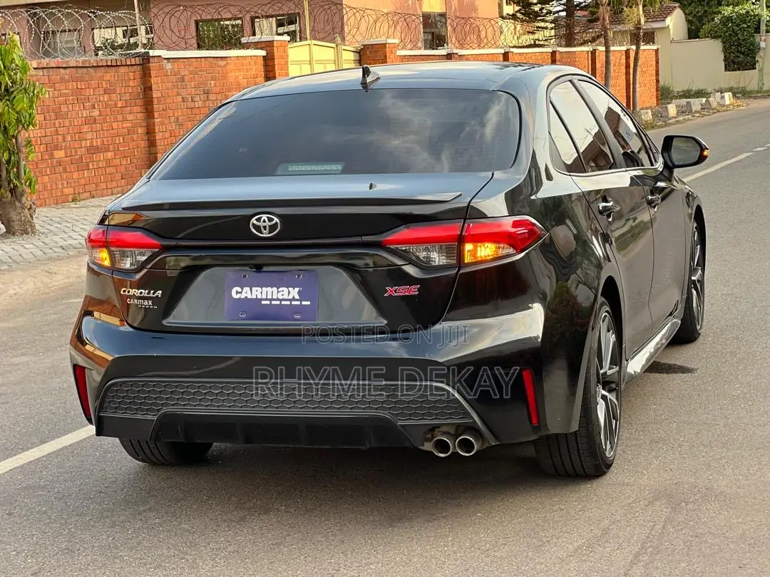 Toyota Corolla XSE 2022 Black
