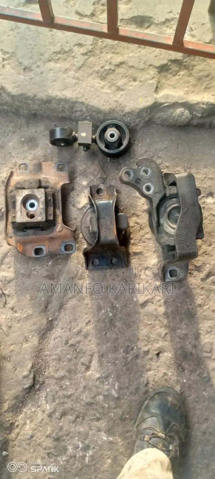 Engine Motor Mounts/ Seats