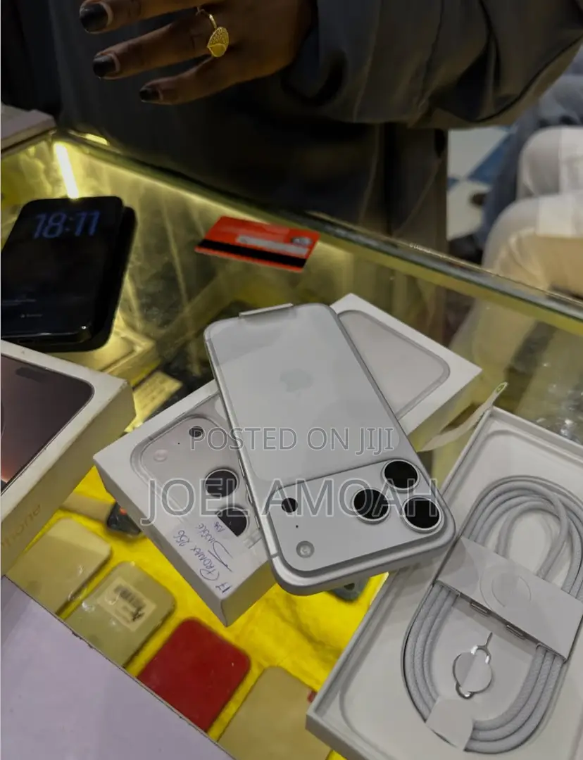 New Apple iPhone 17 Pro Max 512 GB Silver