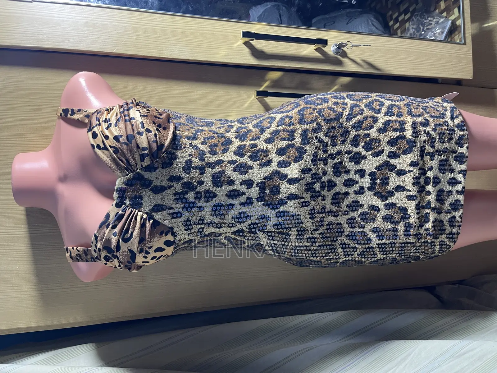 Ladies Short Available Available