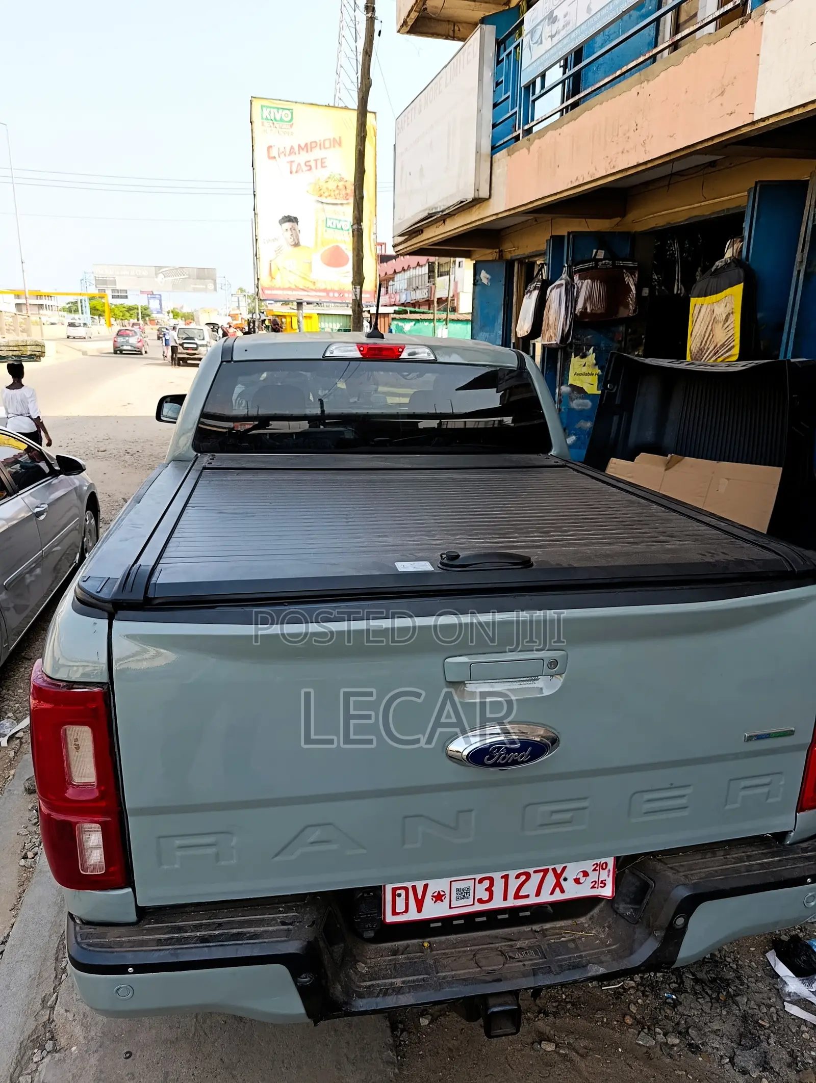 Bed / Bucket Cover Retractable