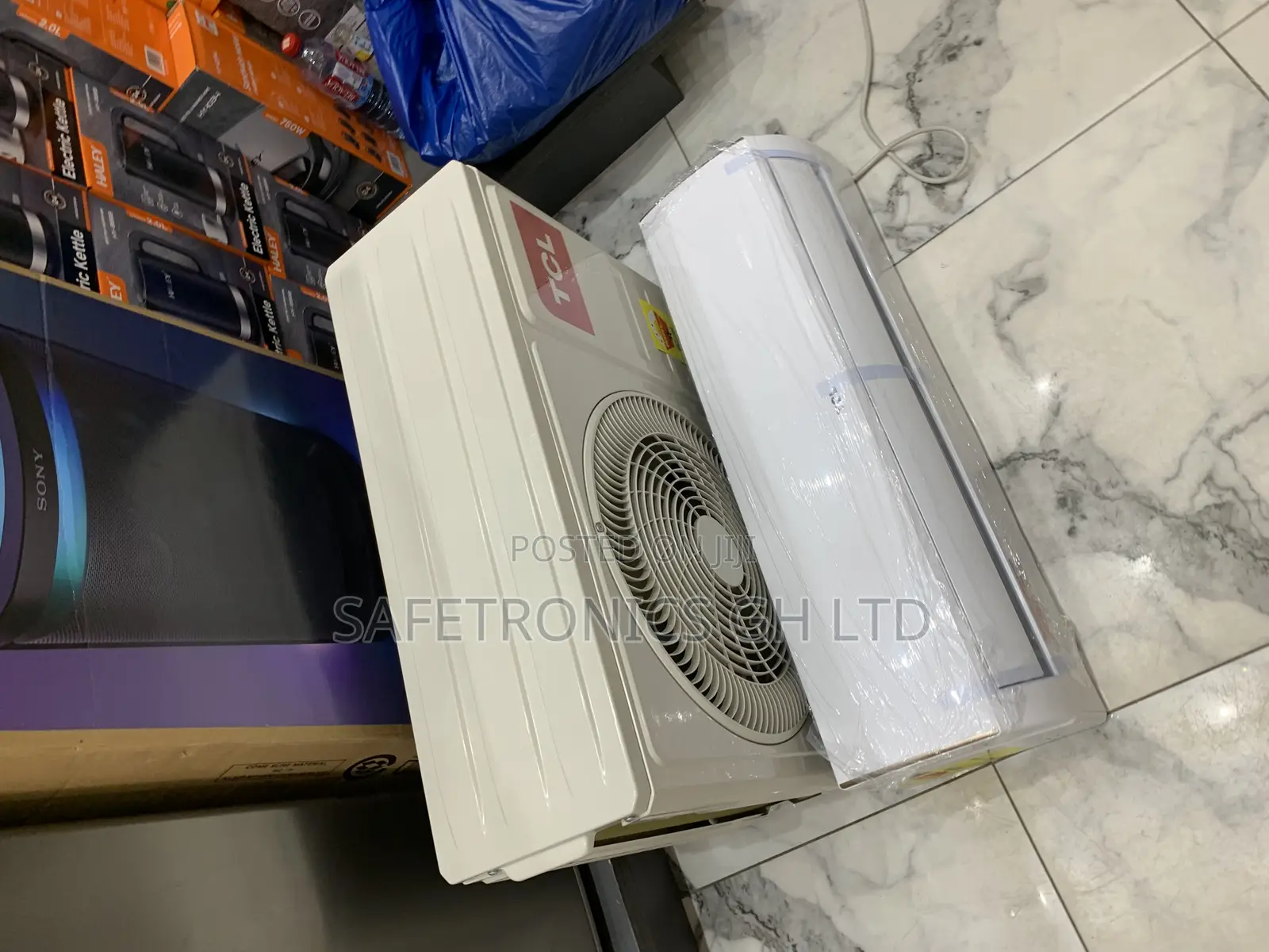 Super Essential 1.5 Horsepower Split TCL White Electric Ac