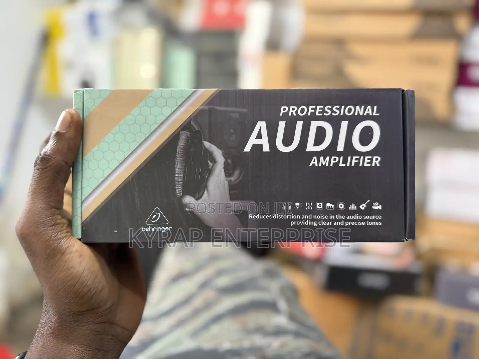Behringer Ha800 Headset Amplifier