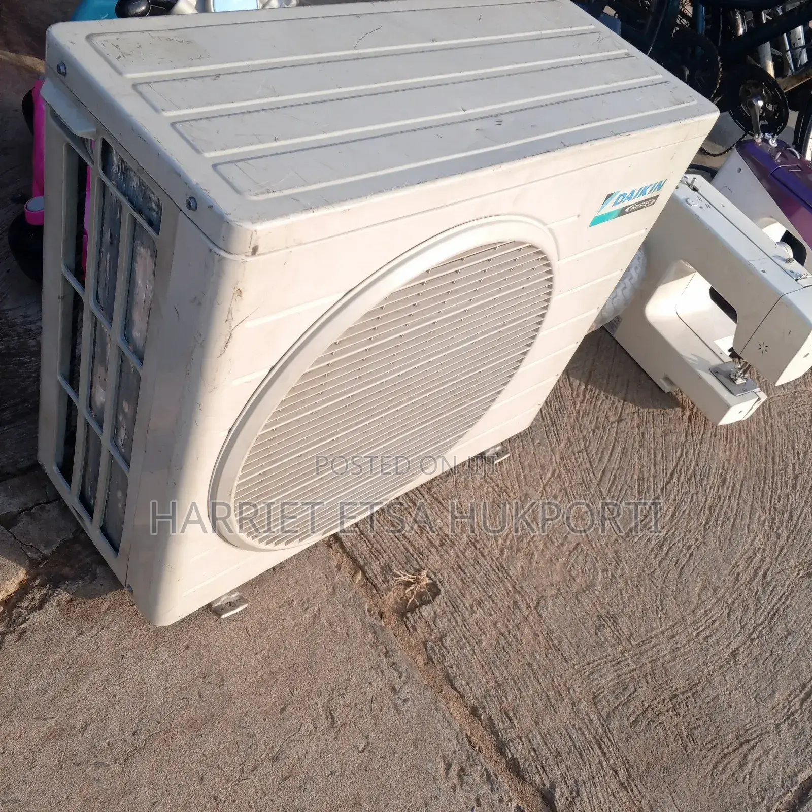 Used Inverter Daikin Air-Conditioner Out Door Only (1.5hp/R410)