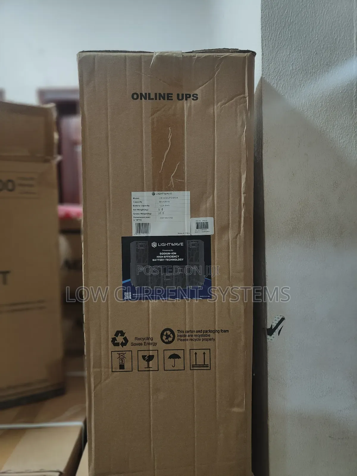 Lightwave Ups 6kva Online Ups Battery Capacity: 1228.8wh