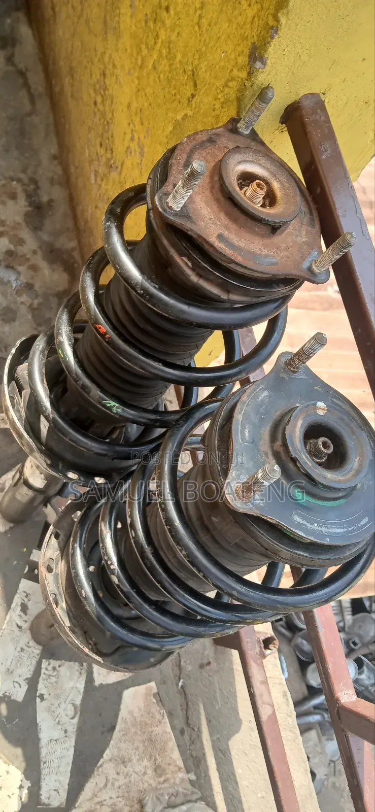 Honda Pilot 2017 to 2020 Front Shocks