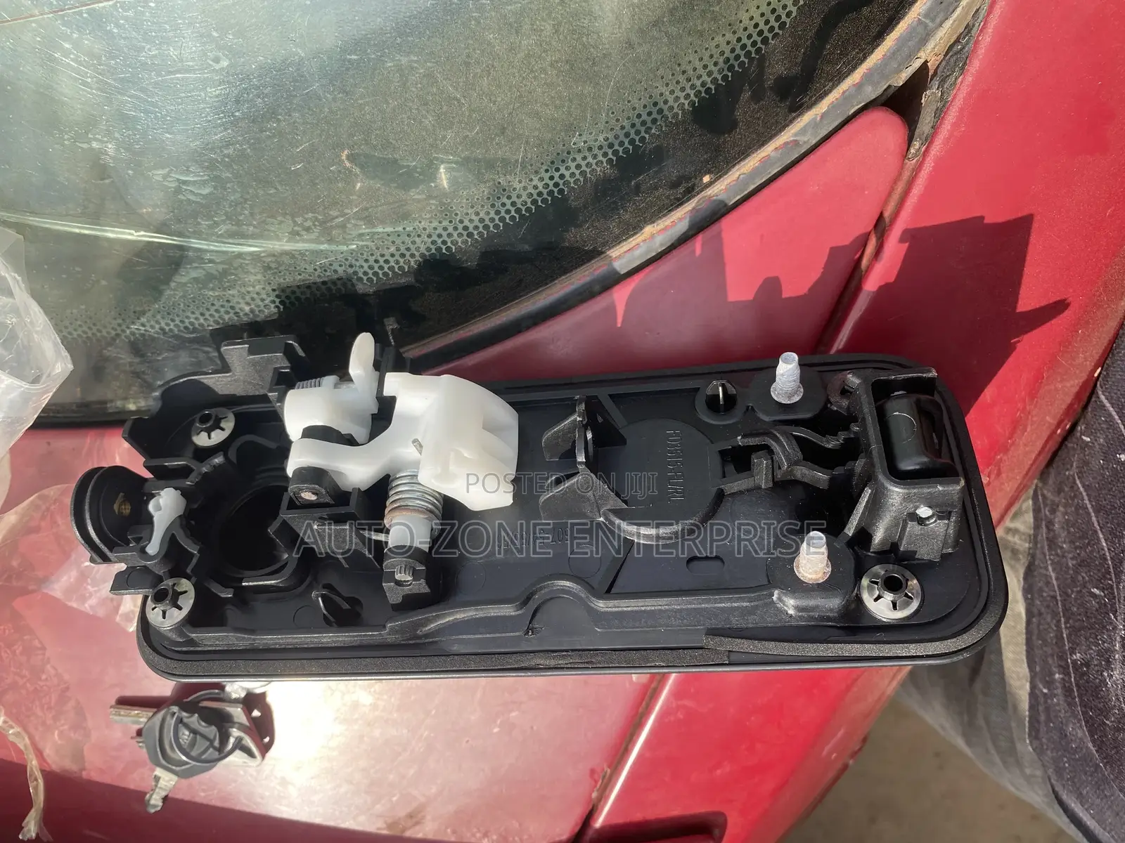 Ford F-150 Door Handle With Chrome