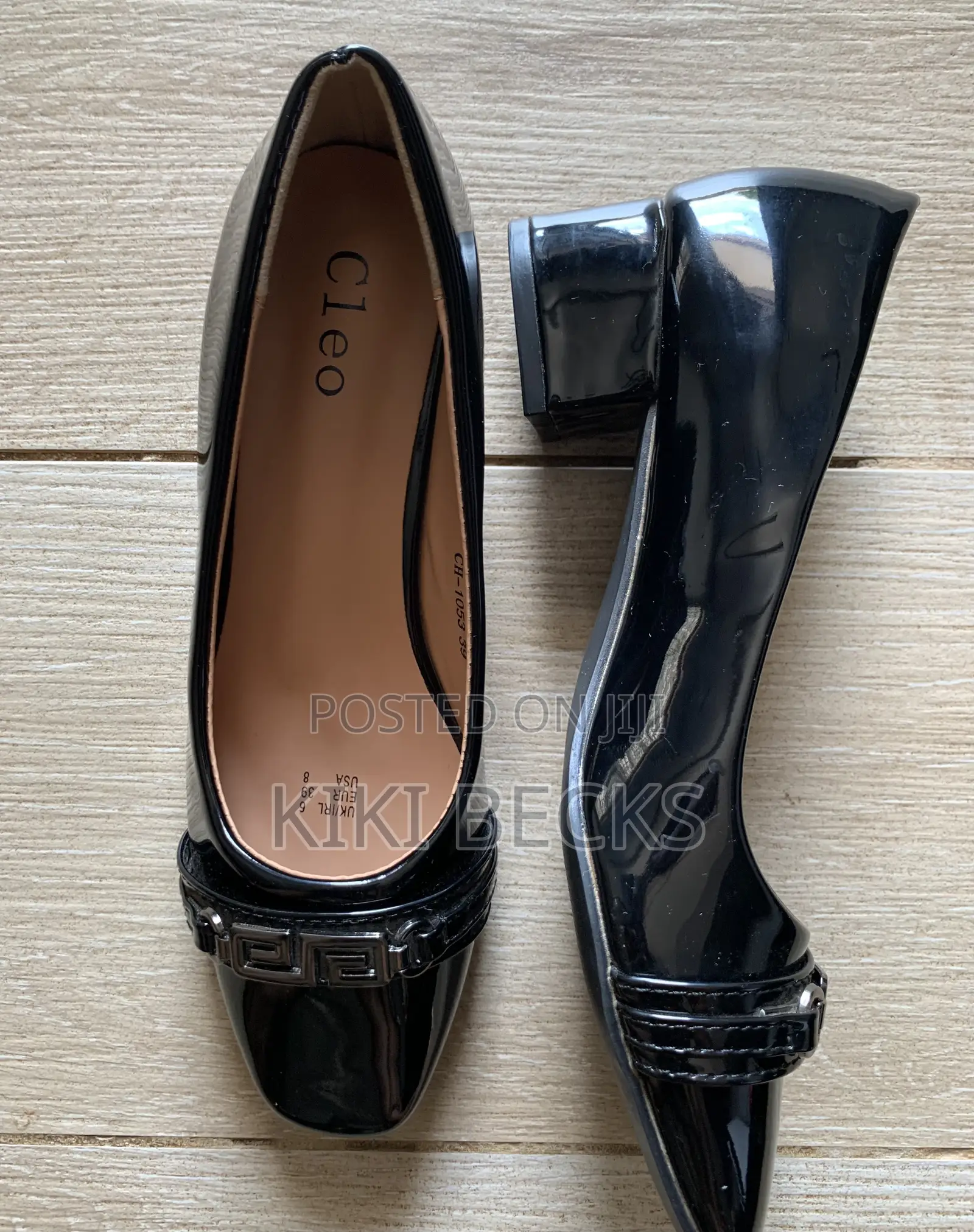 Cloe Black Leather Shoe