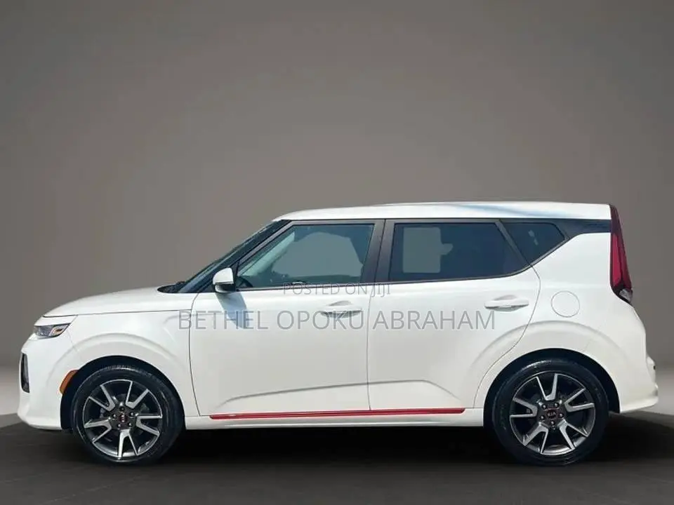 Kia Soul 2021 White