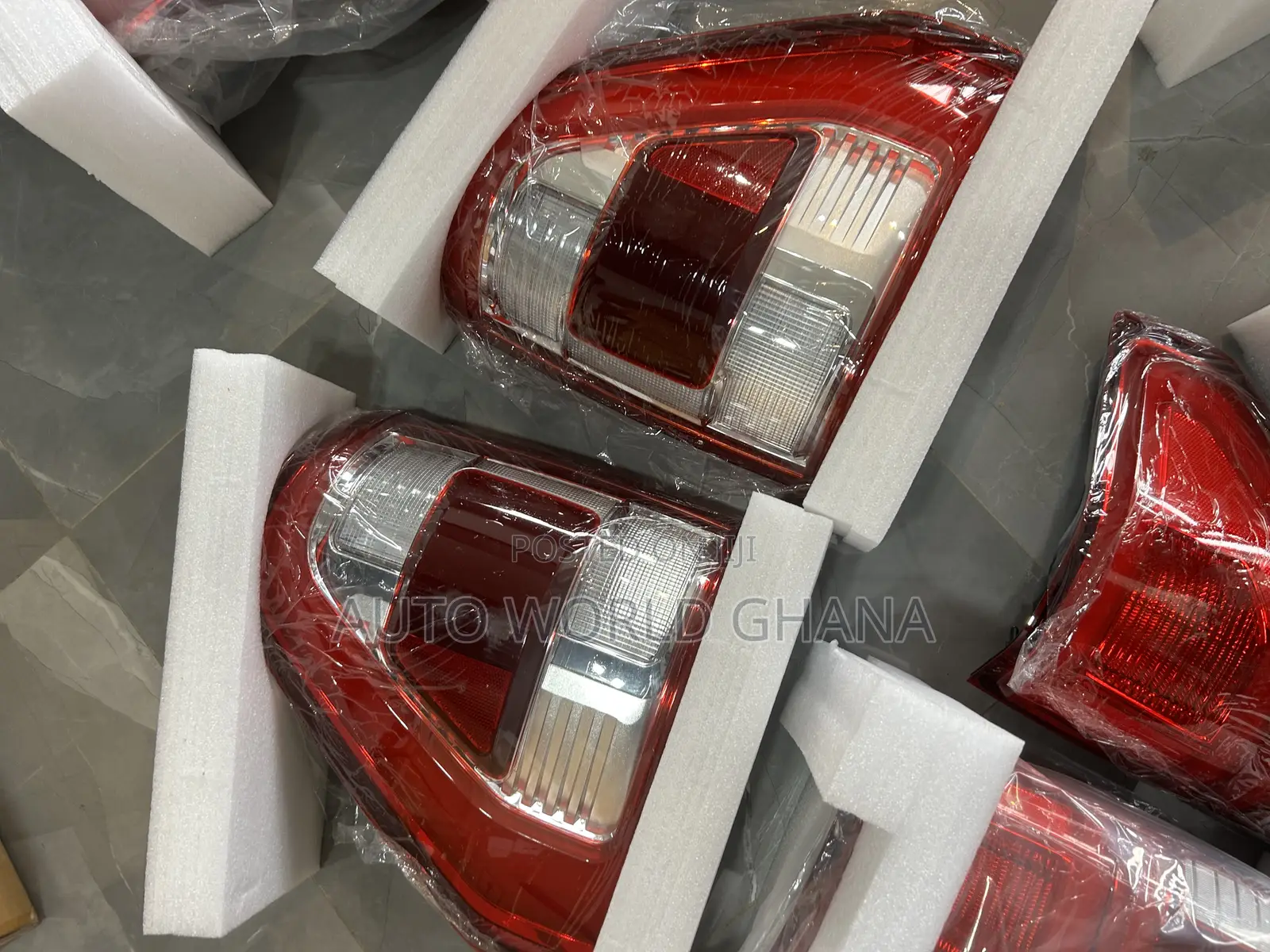 Ford F150 Tail Light With Blind Spot 2021-2023
