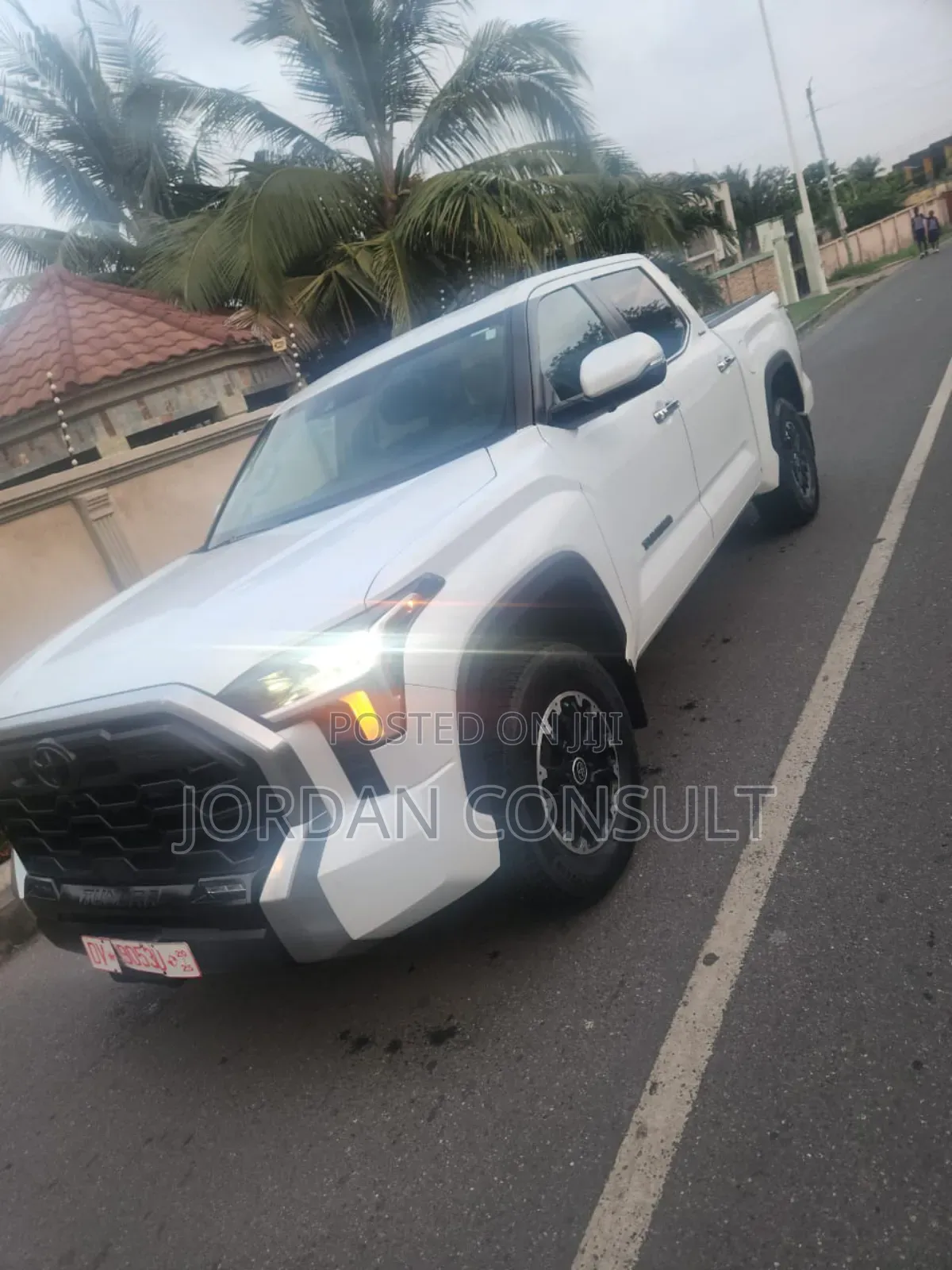 Toyota Tundra Limited Double Cab 6.5' Bed 2024 White