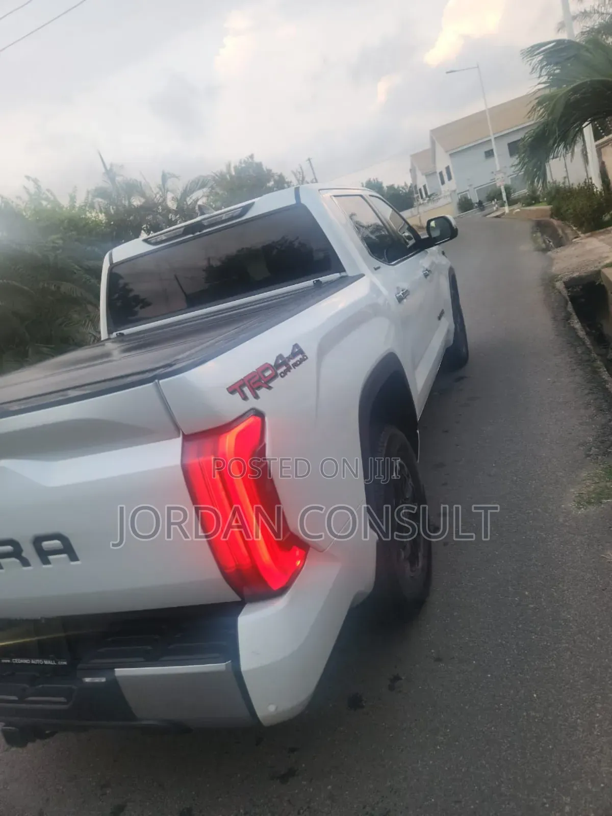Toyota Tundra Limited Double Cab 6.5' Bed 2024 White