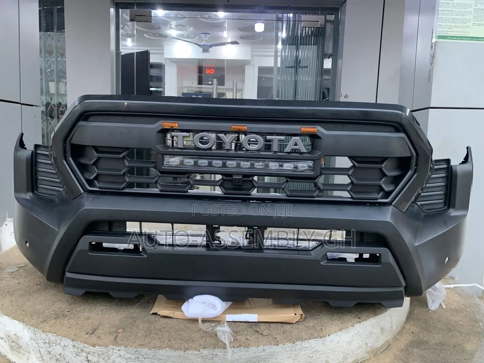Toyota Tacoma 2024,2025,2026 Front Bumper