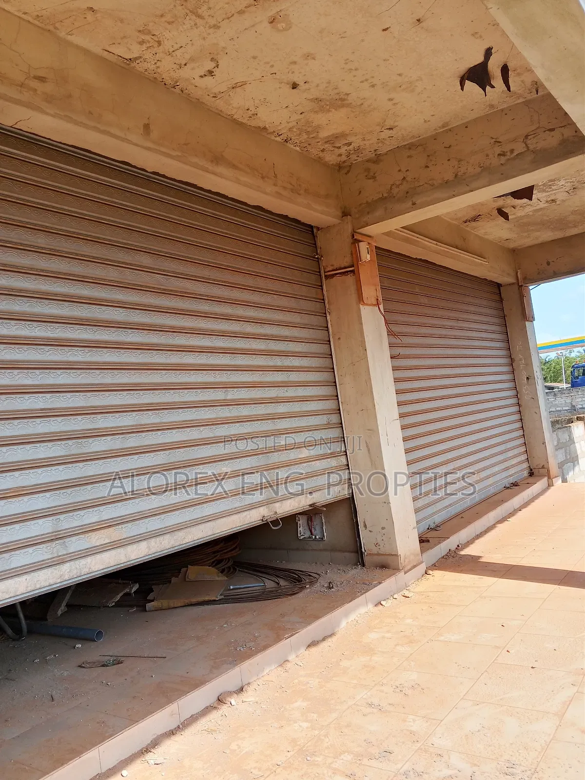 Shop for Rent at Adenta Ashieyie