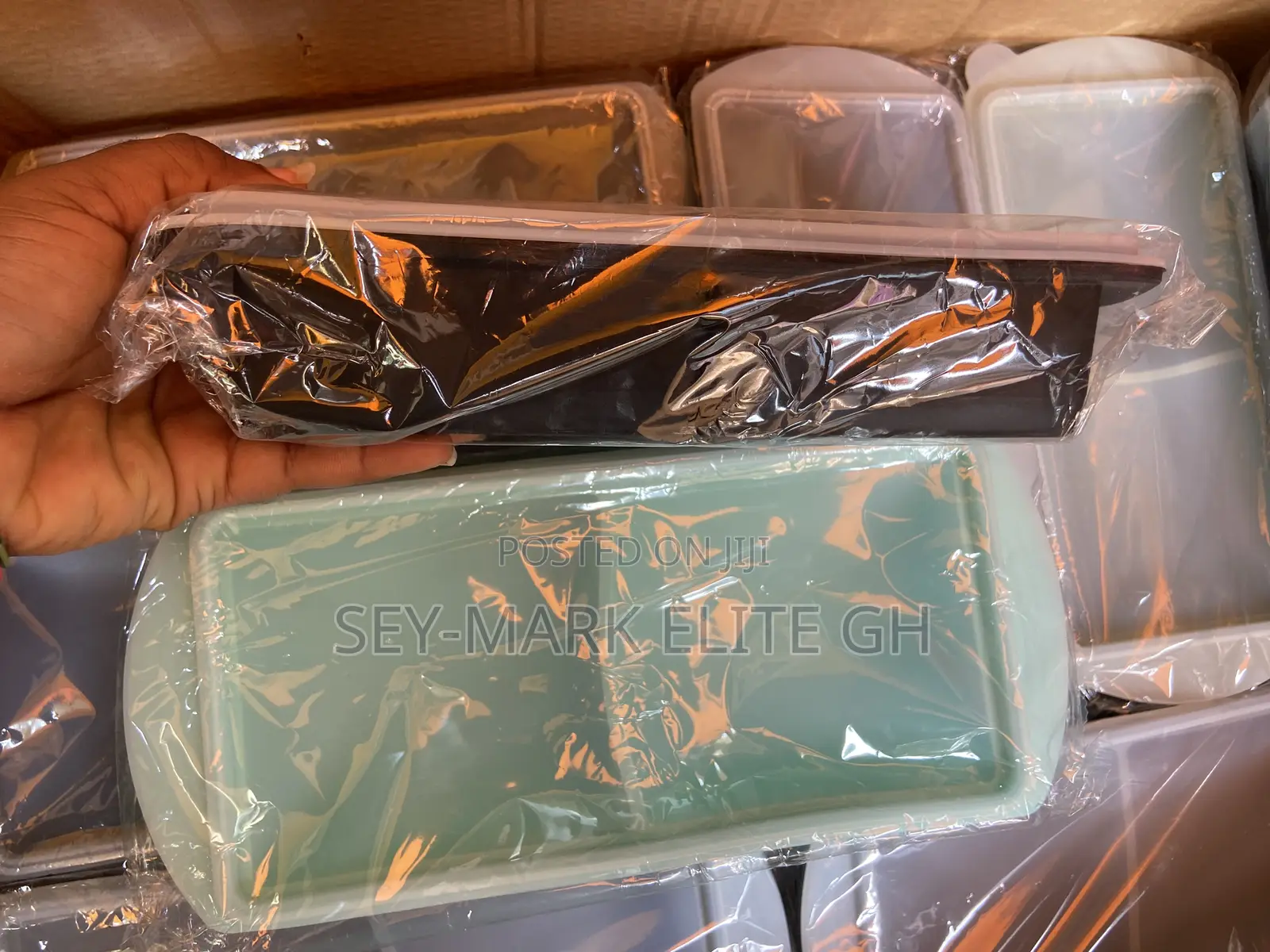 Silicone Soup/Stew Freezer Tray With Cover