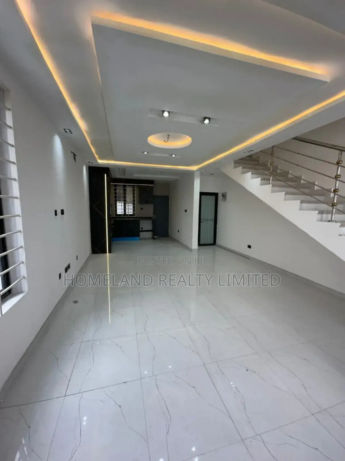 2bdrm Duplex in School Junction, Ashaley Botwe for sale