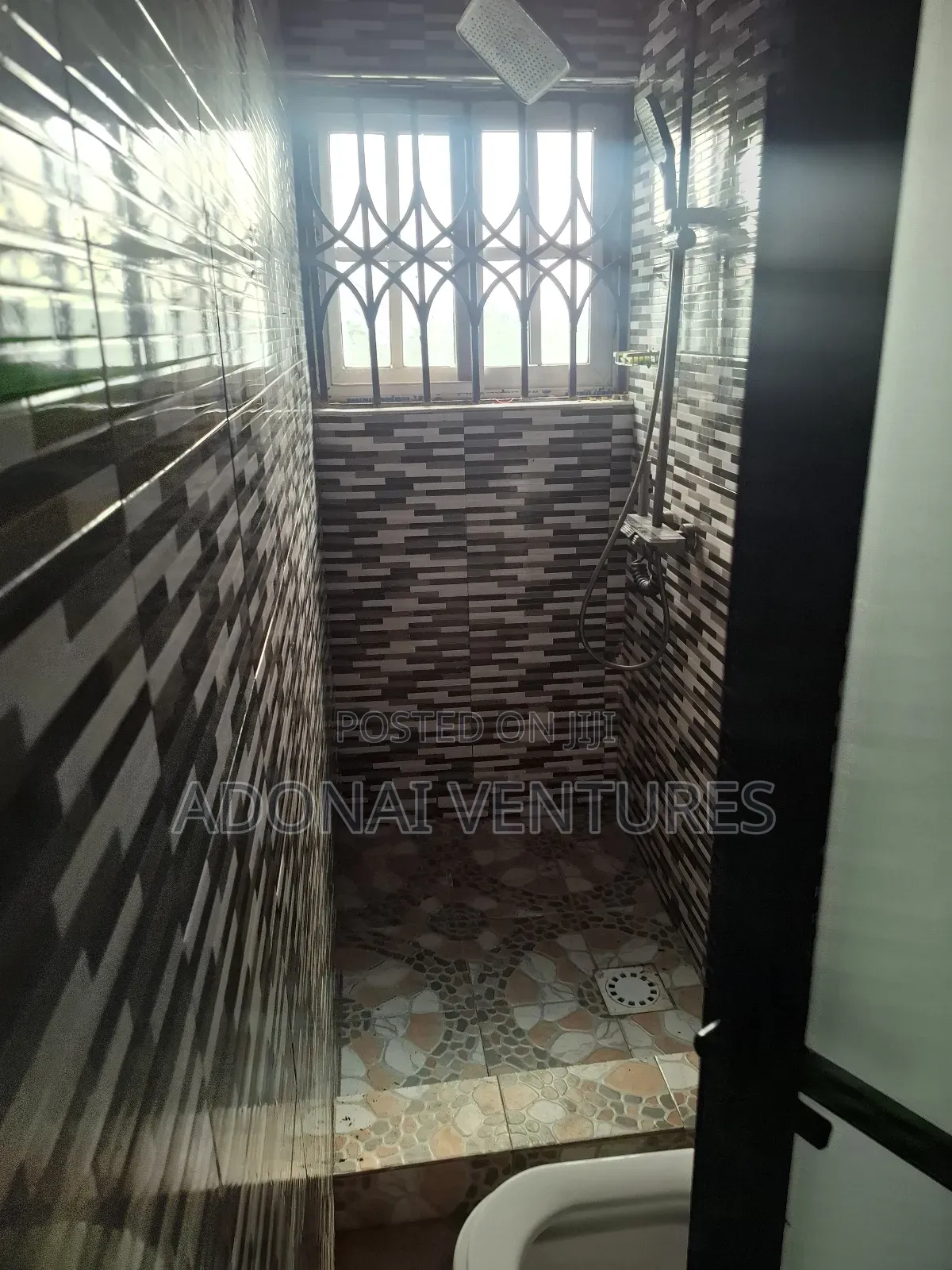 4bdrm House in Sokoban Kwamonma, Kumasi Metropolitan for rent