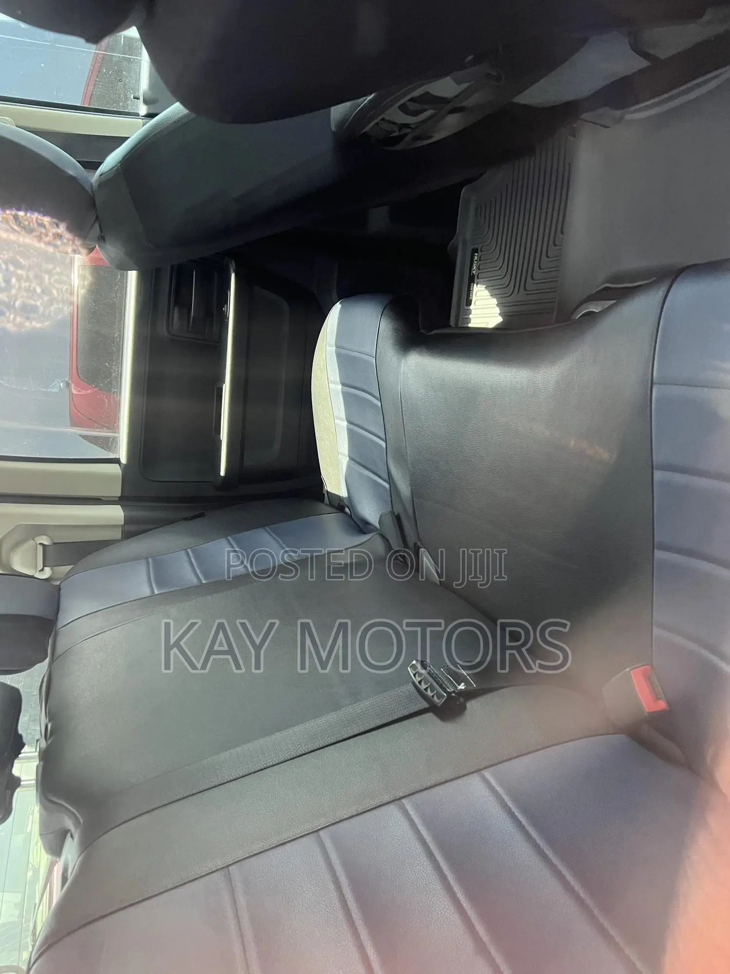 Dodge RAM 1500 5.7 Petrol RWD 2018 Red