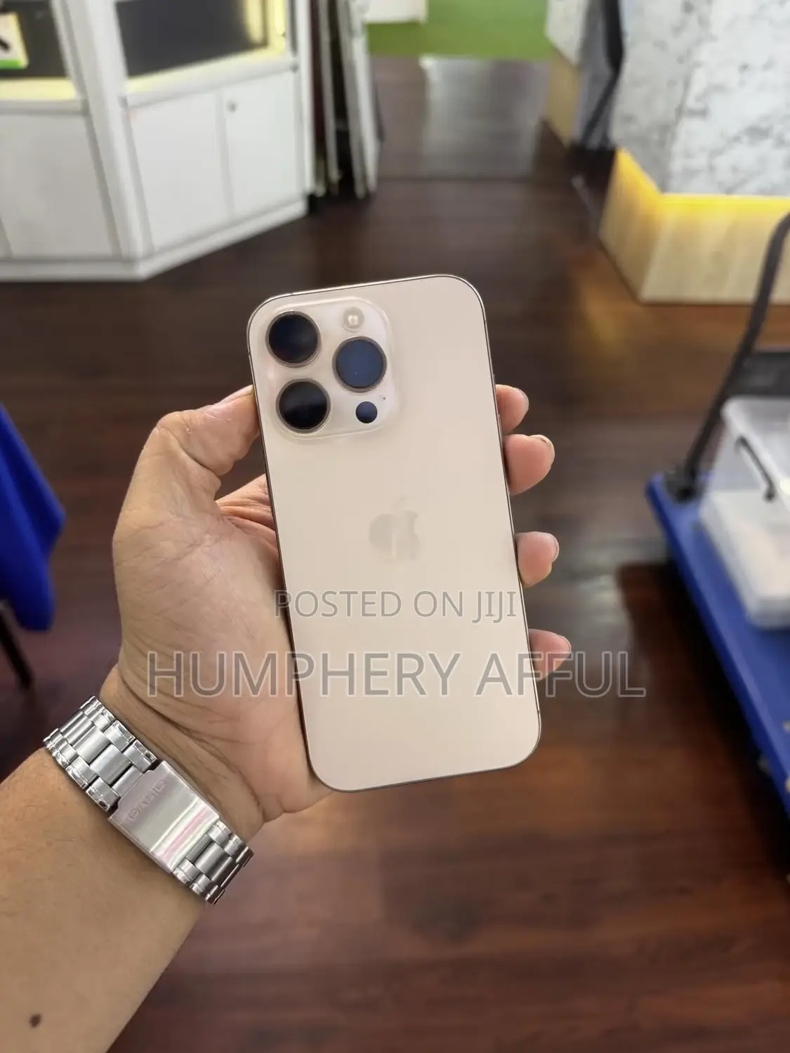 Apple iPhone 16 Pro 256 GB Gold