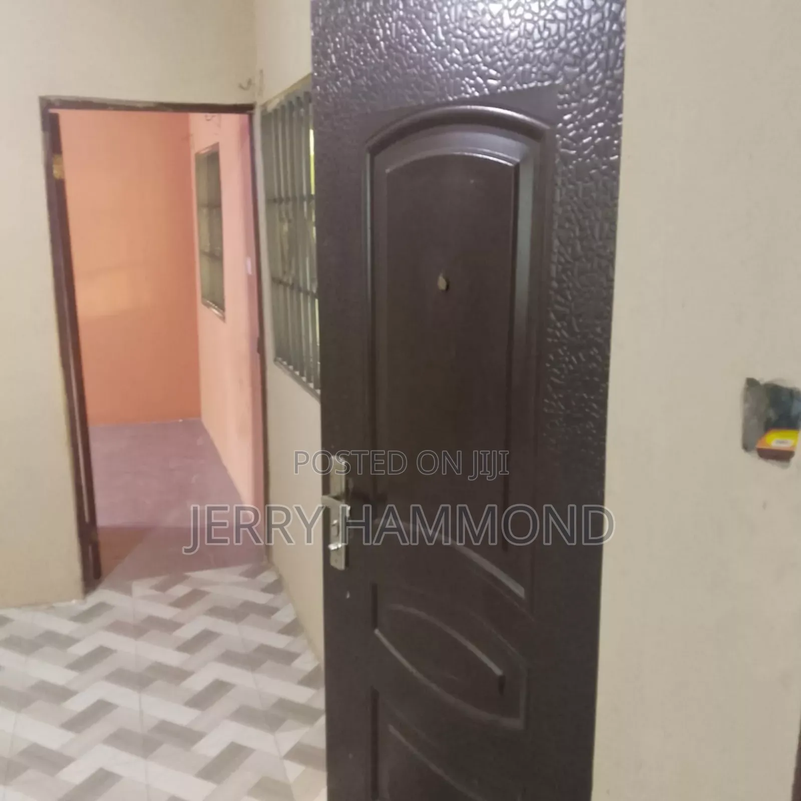 1bdrm Apartment in Teshie Malic Round, New Town for rent