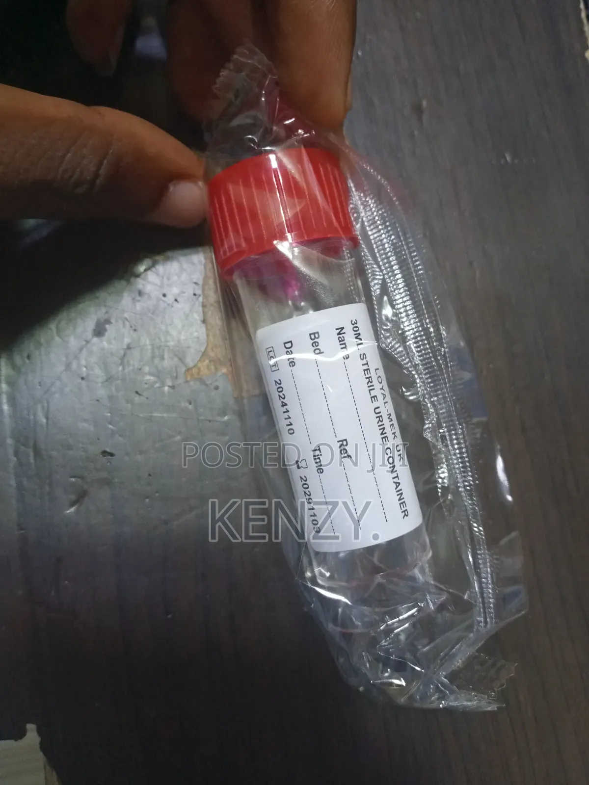 Urine Container