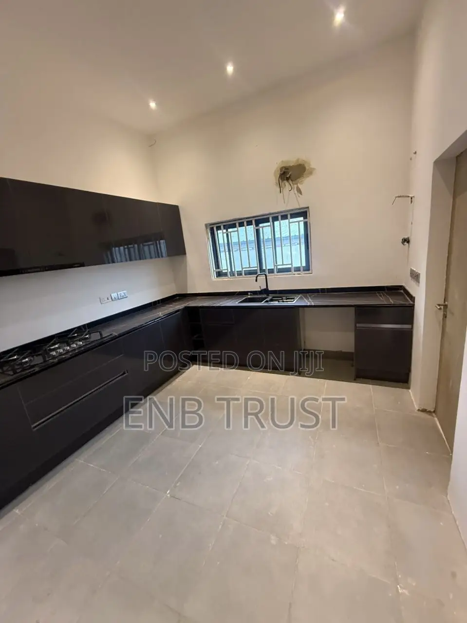 3bdrm House in Oyarifa, Ghana Flag for sale