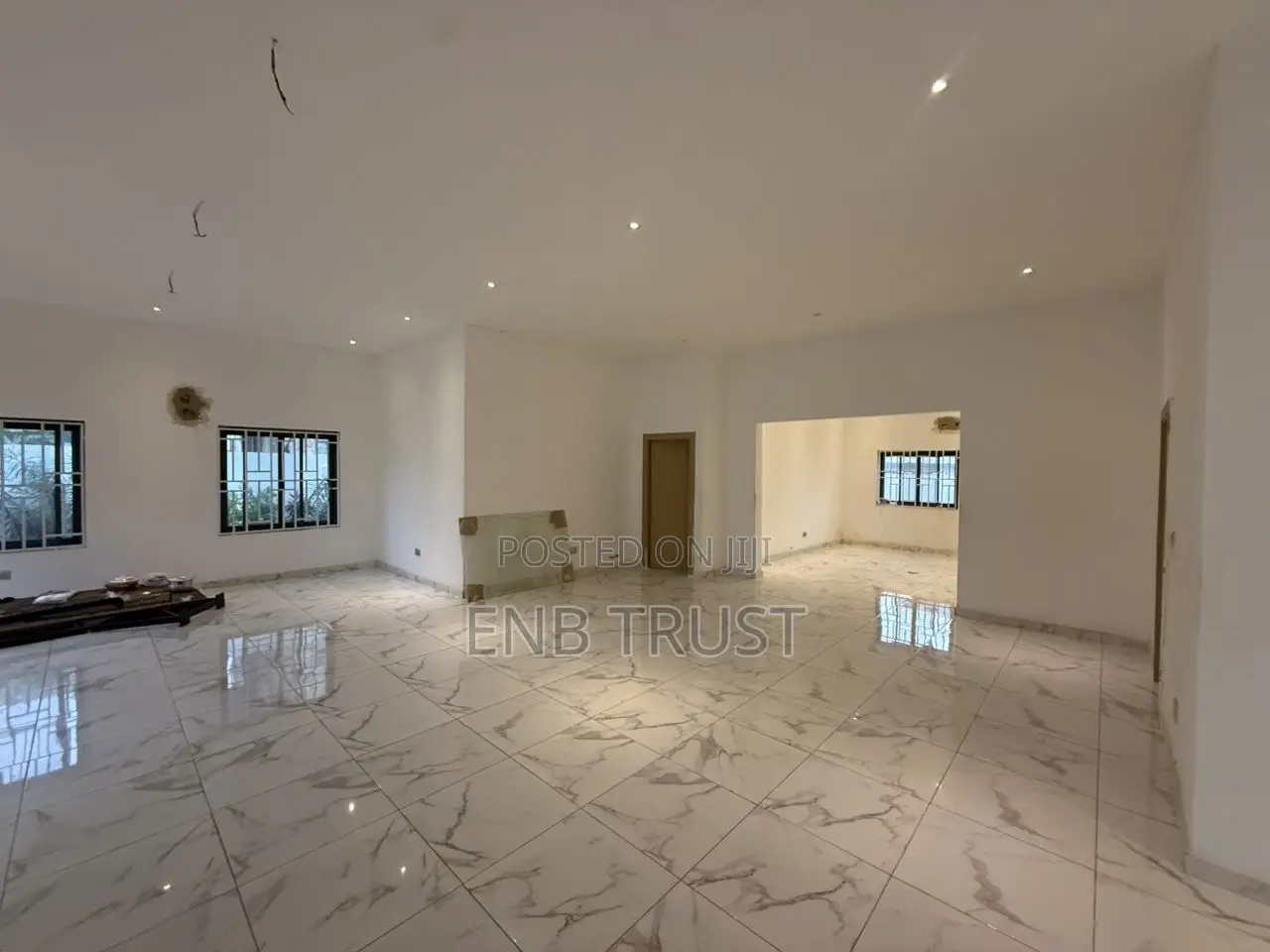 3bdrm House in Oyarifa, Ghana Flag for sale