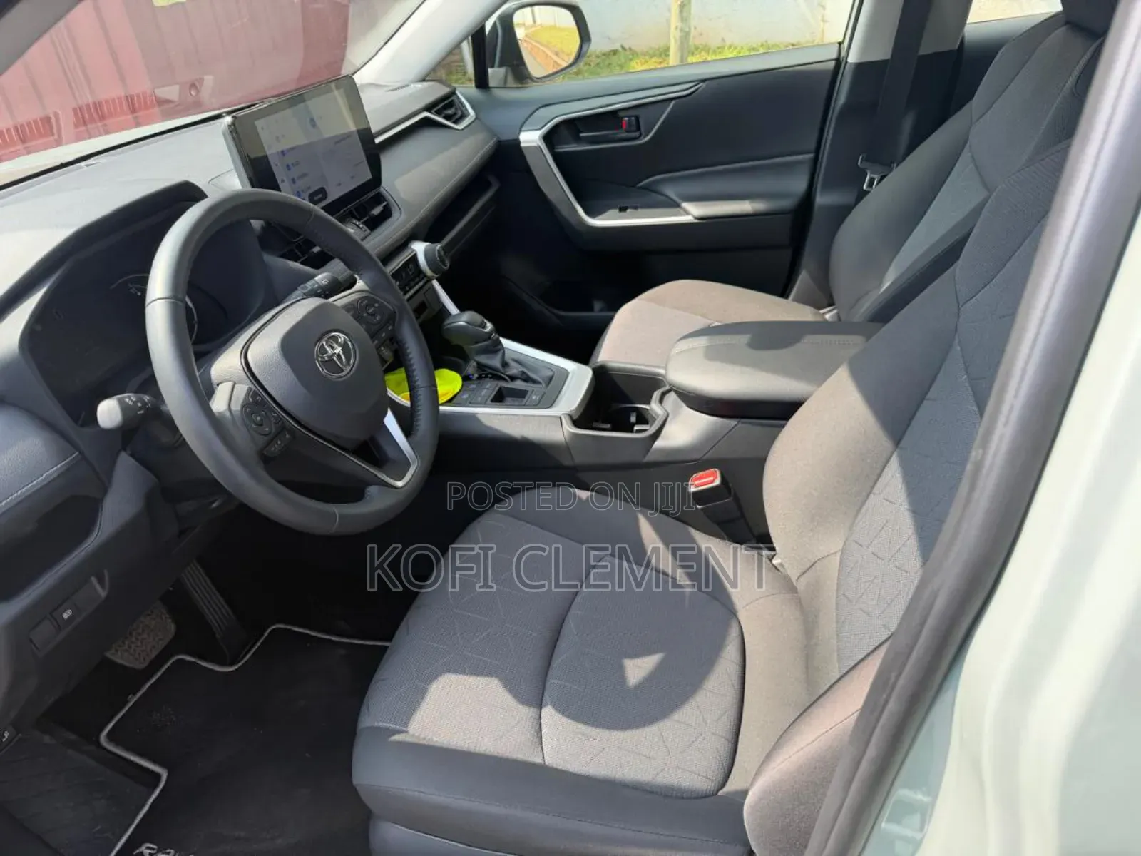 Toyota RAV4 2024