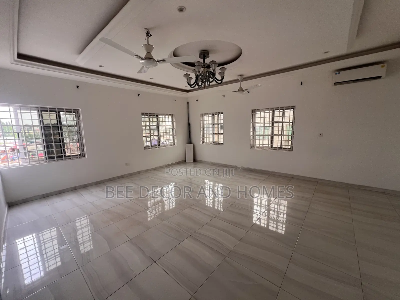 5bdrm House in Bee  Decor & Homes, Old Ashomang for rent