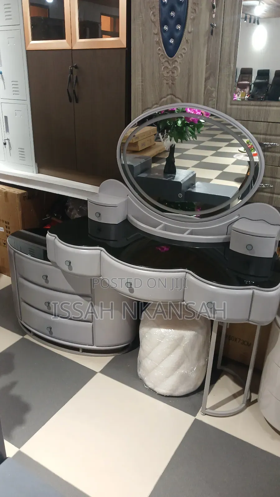 Luxurious Dressing Mirror