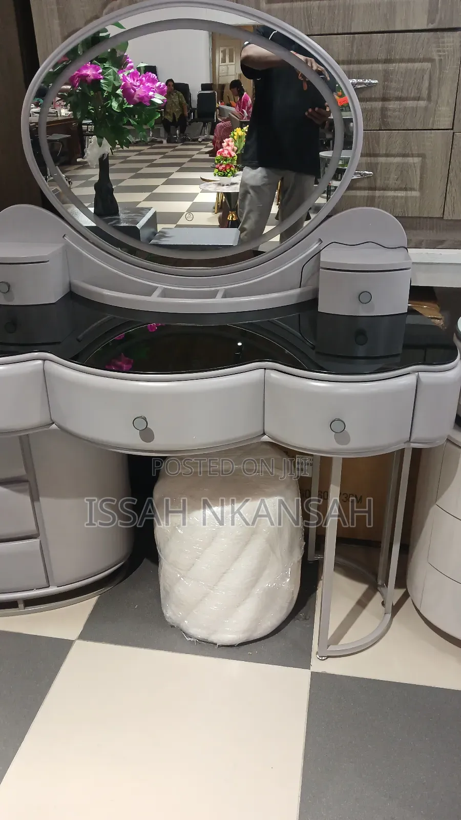 Luxurious Dressing Mirror