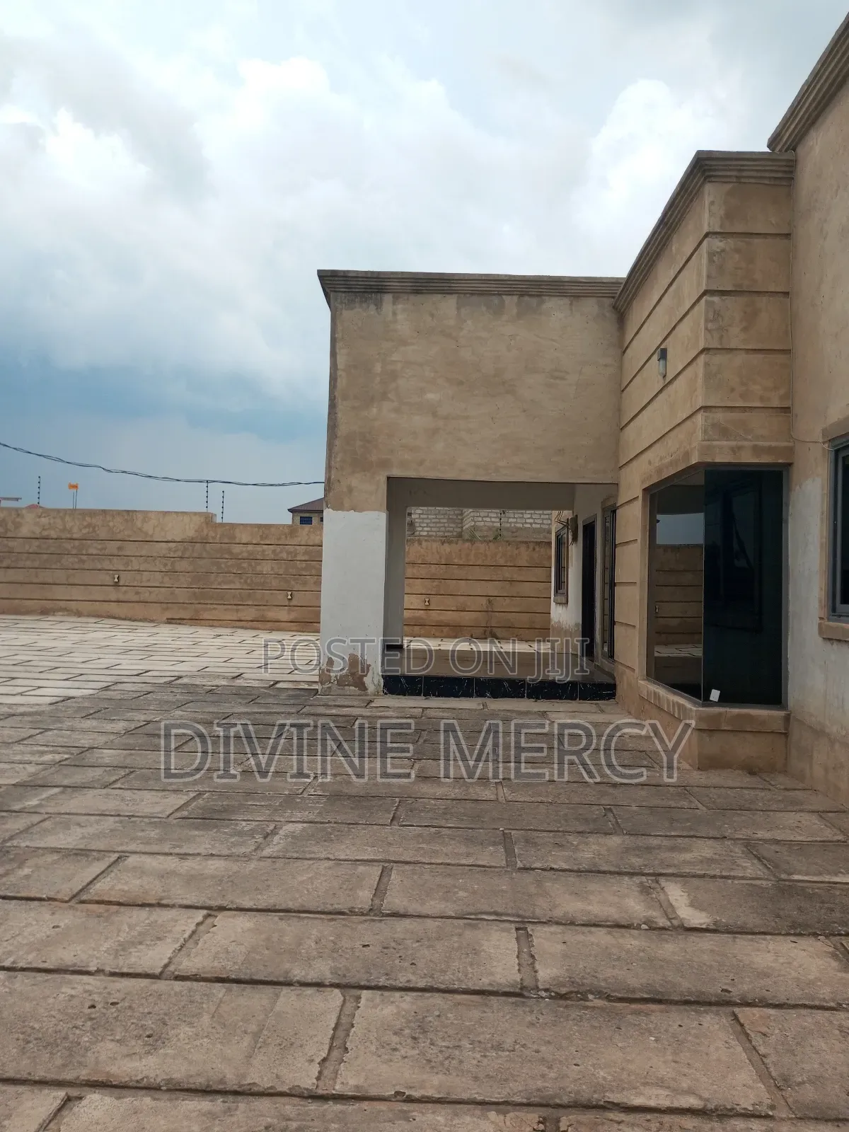 3bdrm Bungalow in Offankor, Awutu Senya East Municipal for sale