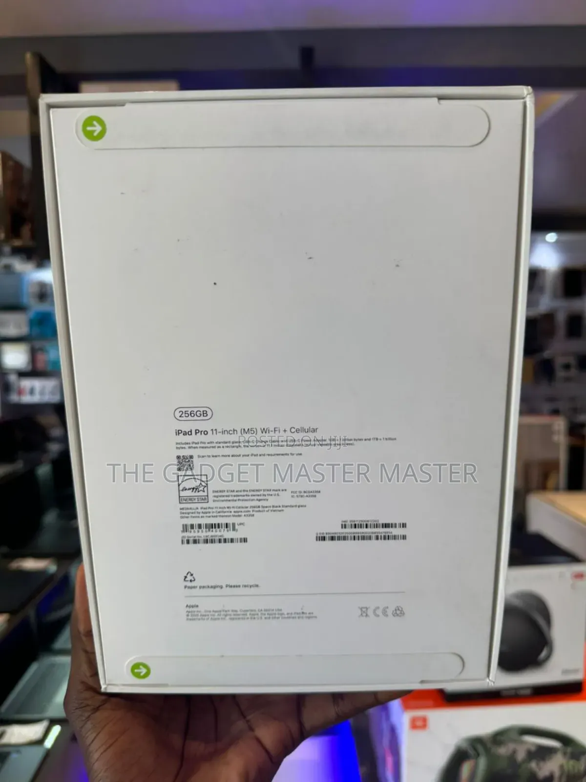 New Apple iPad Pro 11 (2025) 256 GB