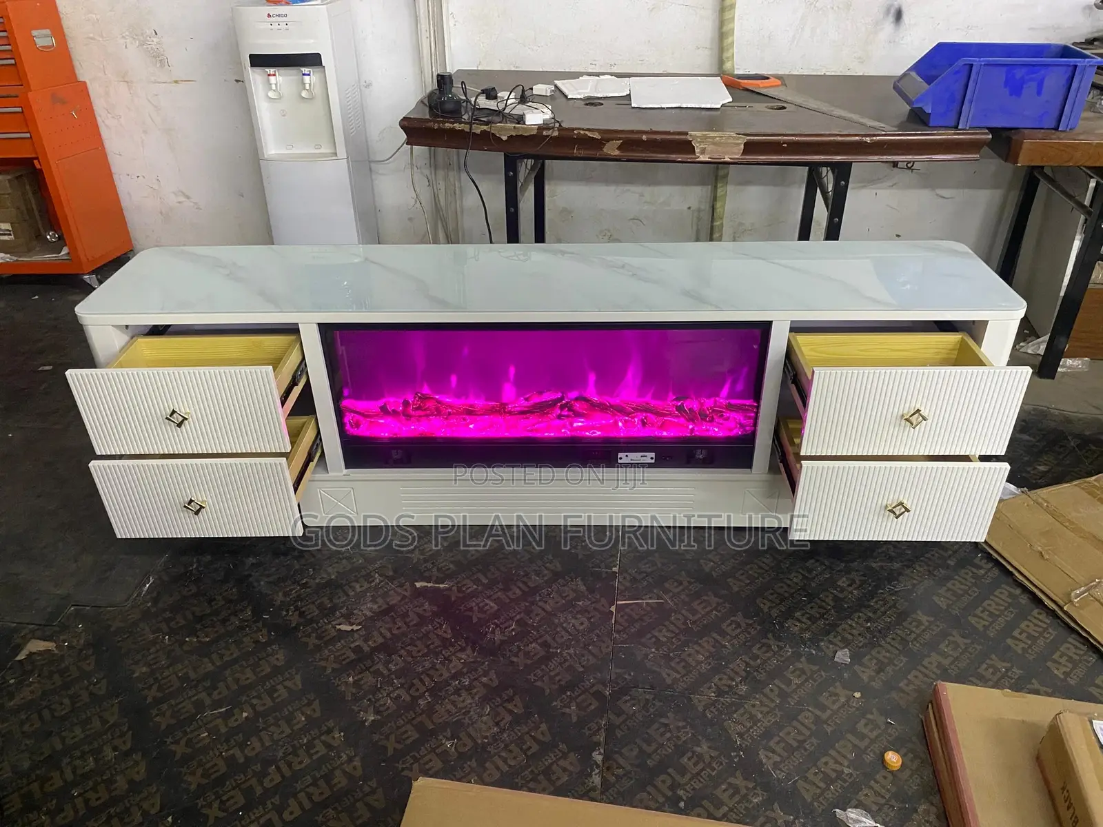 Wooden Tv Stand (1.8m)