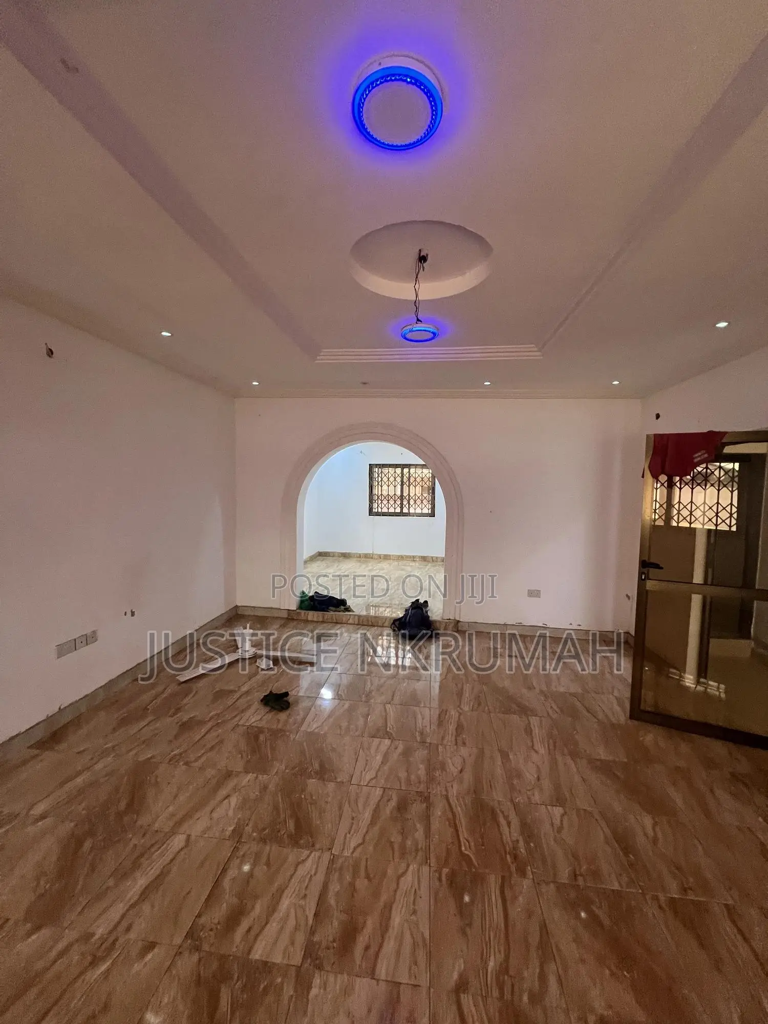 3bdrm Apartment in Mr Justice Estate, Bortiano for rent