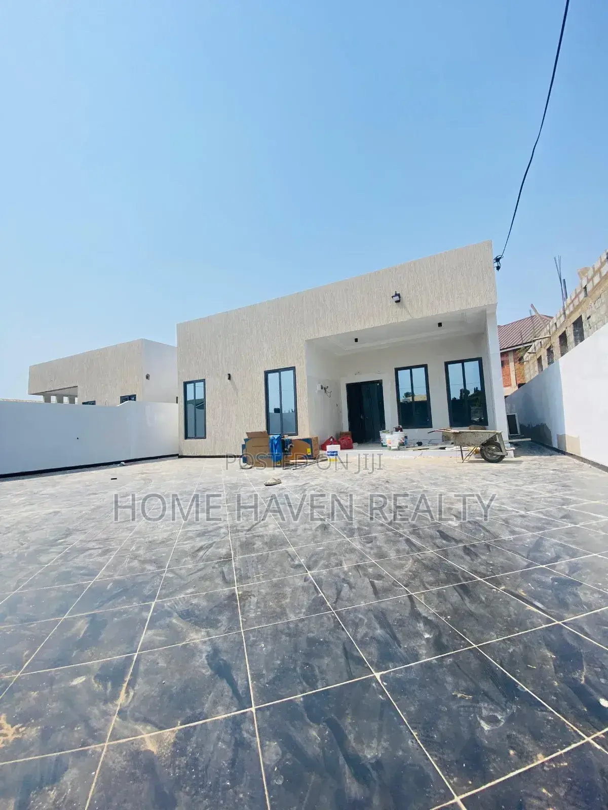 3bdrm House in Spintex for sale