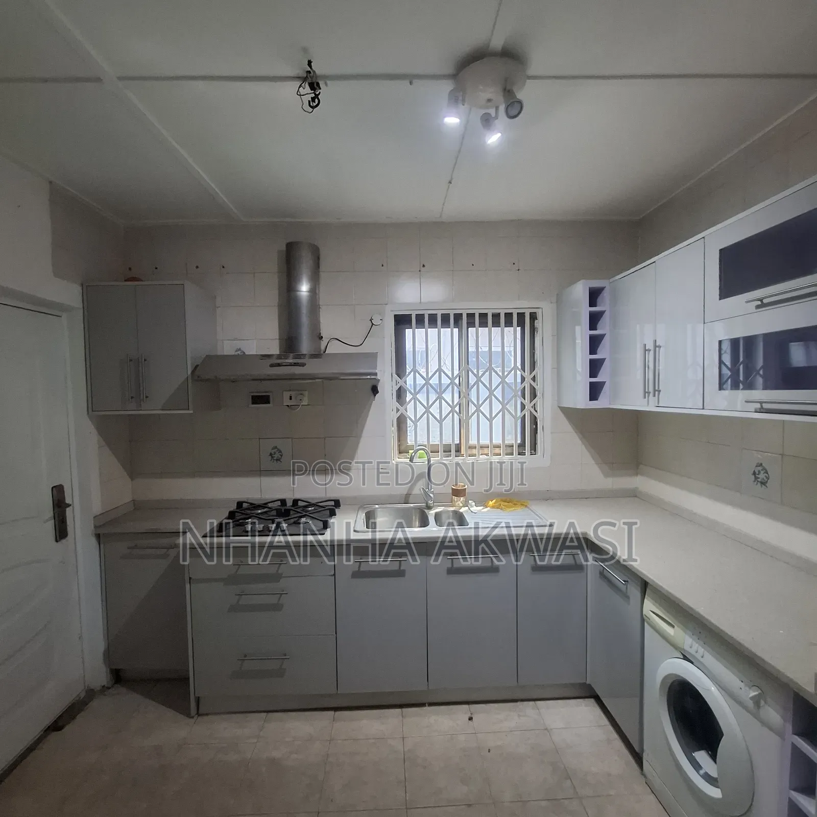 2bdrm House in Spintex, Tema Metropolitan for rent