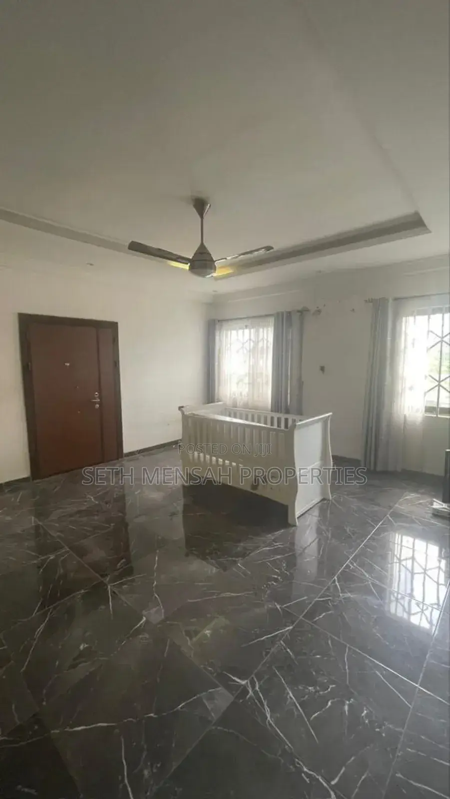 5bdrm House in Amasaman for sale